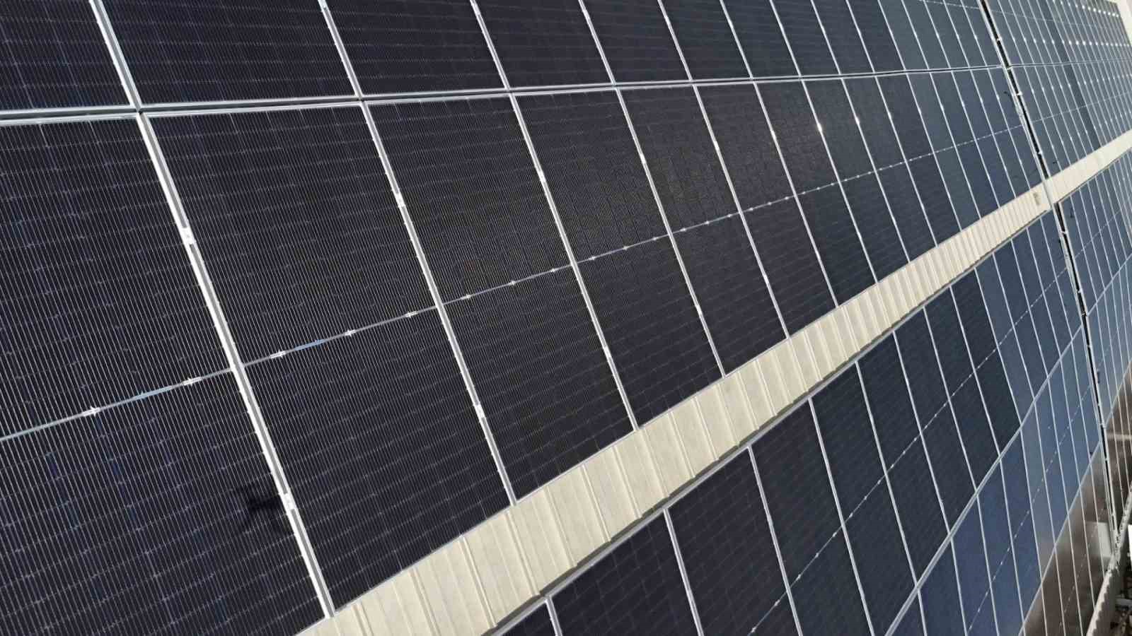 Bodrum Belediyesi, güneşten 106 bin 500 kwh temiz enerji üretti