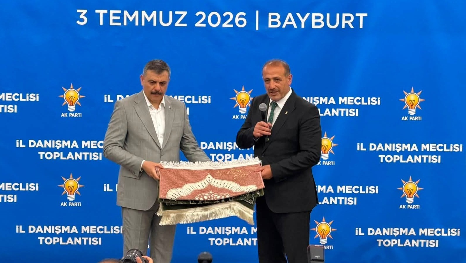 Bakan Çiftçi: "AK Parti’nin istikameti milletin iradesi, hedefi Türkiye’nin istikbalidir"