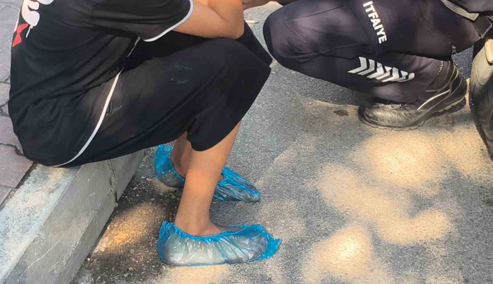 Antalya’da 13 yaşındaki çocuk çakmakla oynarken evi yaktı