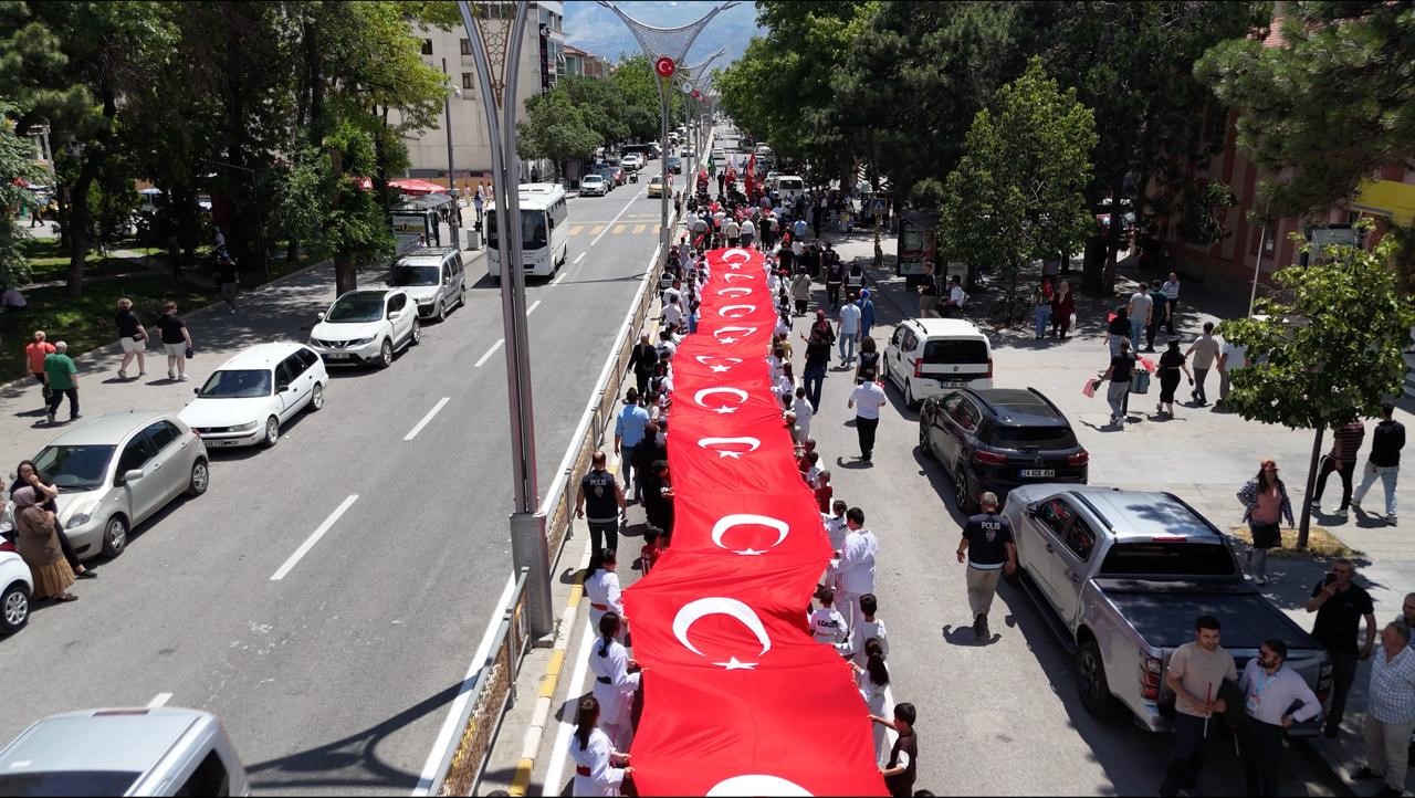 Erzincan’da "Yaşayan Miras Şöleni" kapılarını açtı