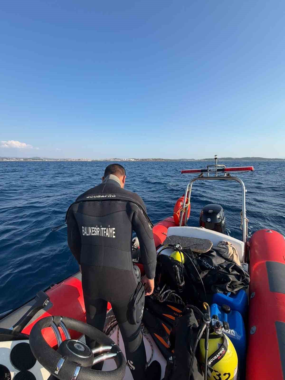 Ayvalık’ta tekne turunda kaybolan gencin cansız bedenine ulaşıldı