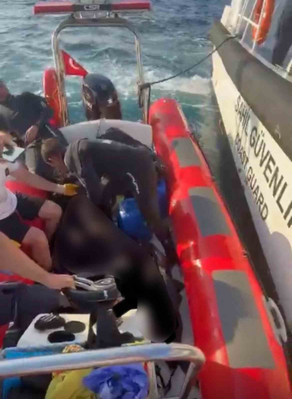 Ayvalık’ta tekne turunda kaybolan gencin cansız bedenine ulaşıldı