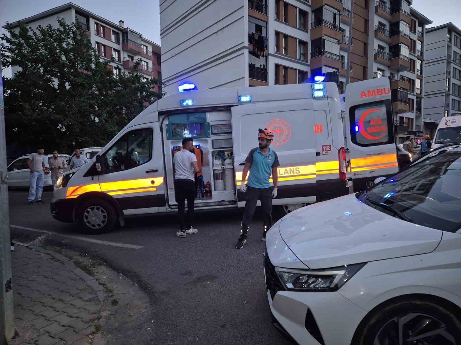 Bingöl’de trafik kazası: 2 yaralı