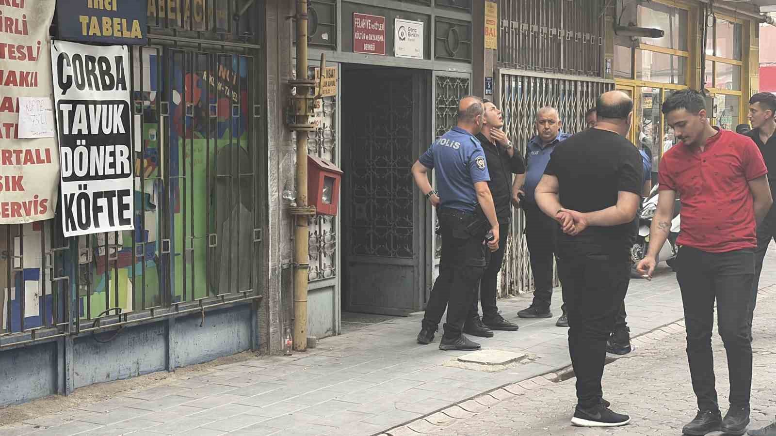 Kayseri’de bunalıma giren genç yaşamına son verdi