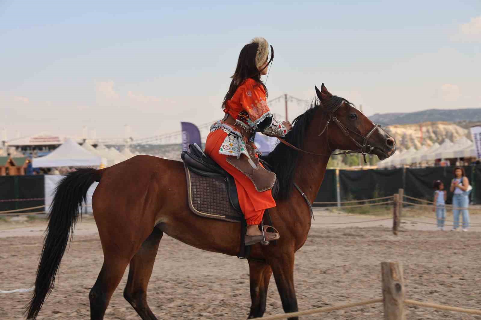 "Kapadokya At Festivali" başladı