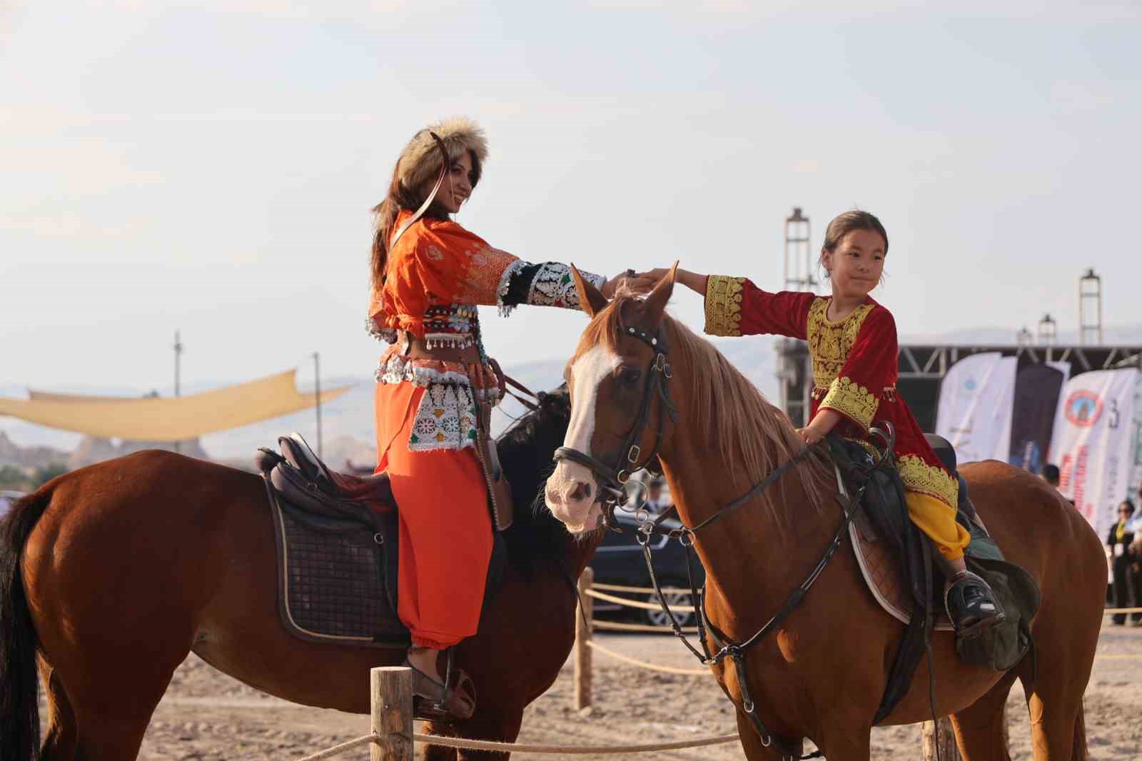 "Kapadokya At Festivali" başladı