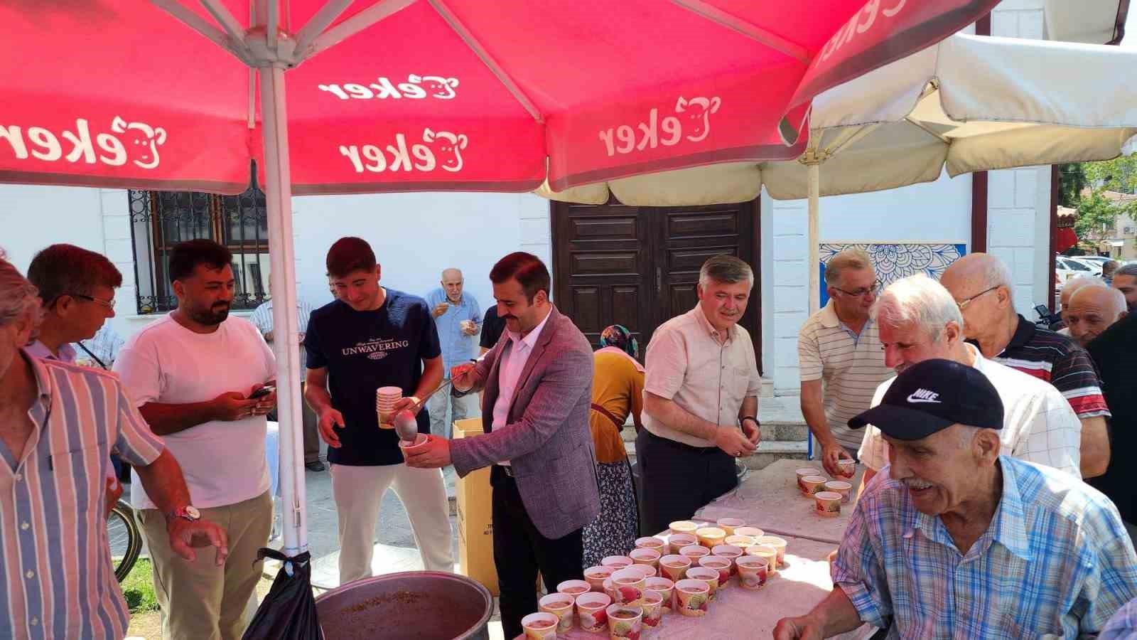 Köyceğiz’de aşure ikramına yoğun ilgi