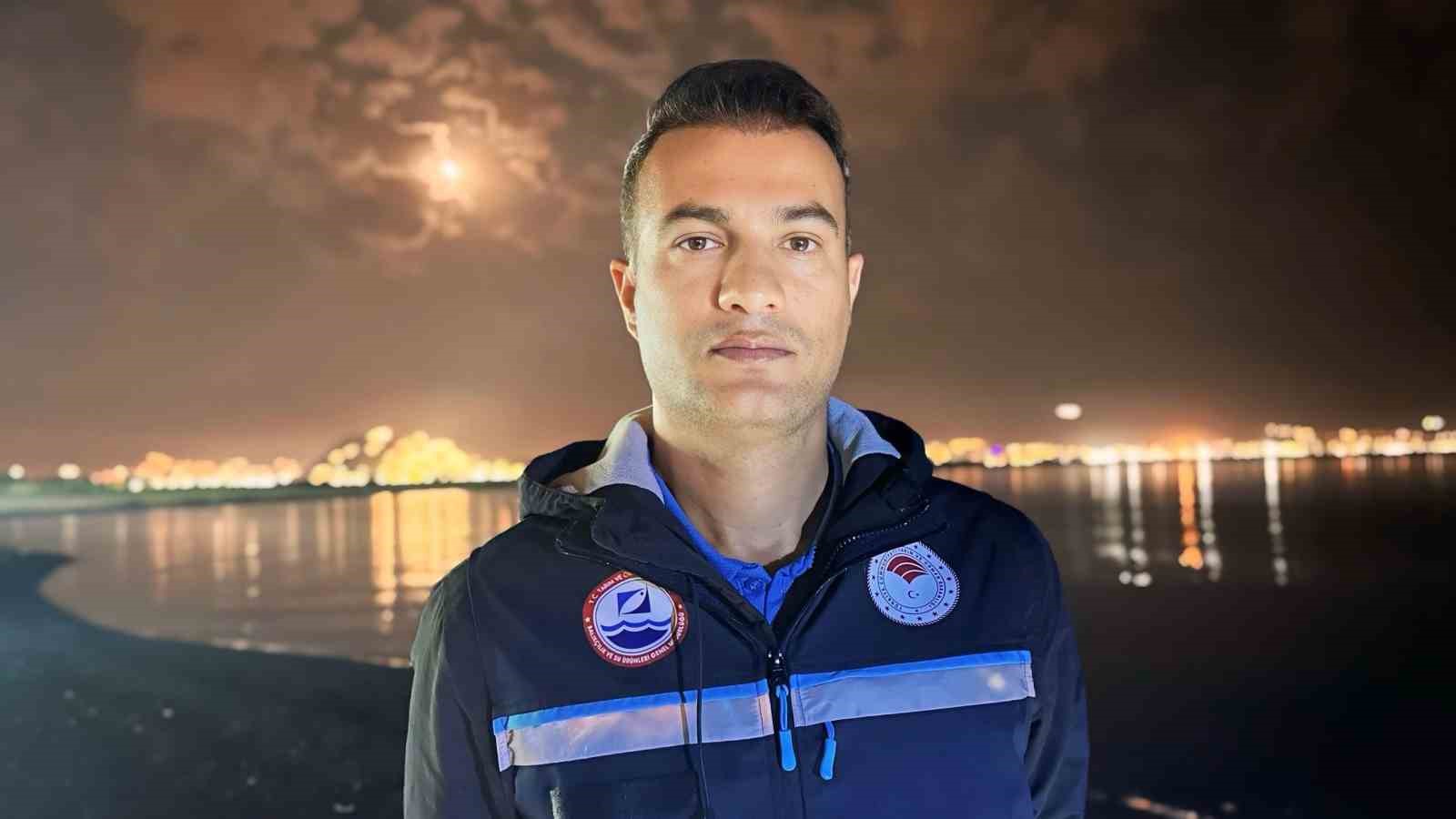 Milyonlarca inci kefali yavrusu Van Gölü’ne dönmeye başladı