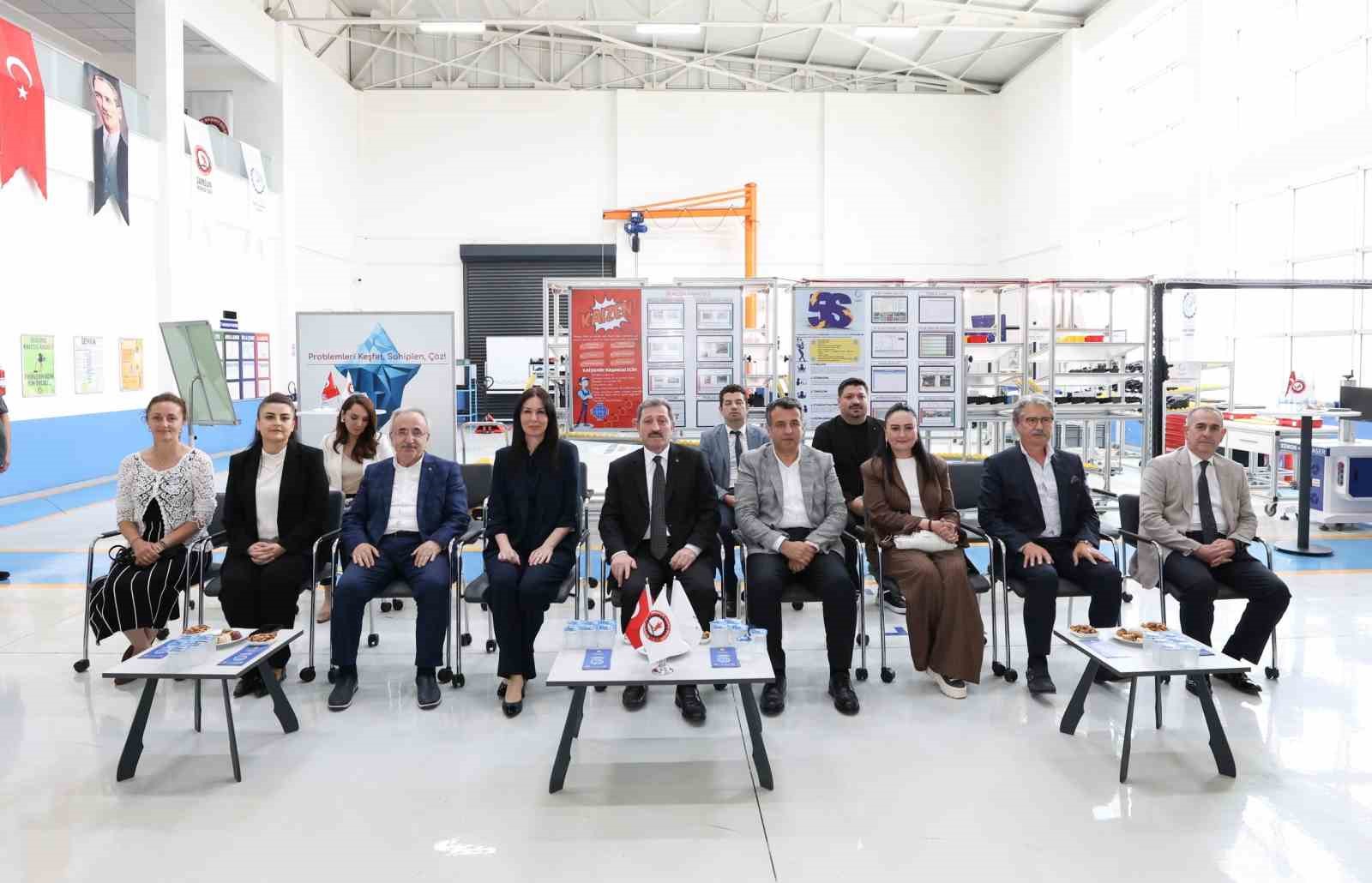 Kadın Mühendis Okulu’nun istihdam başarısı