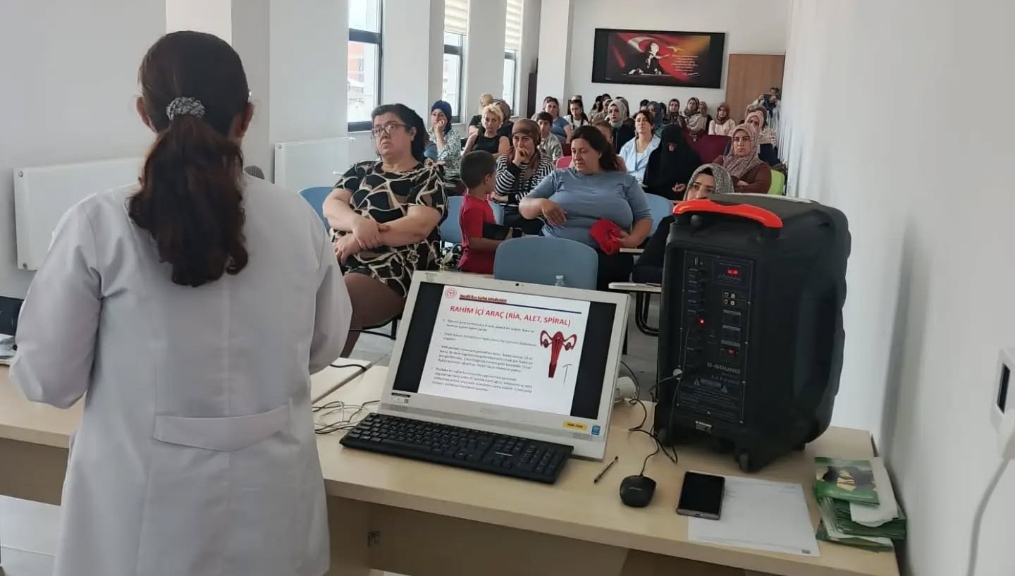 Nazilli’de kadın sağlığı, narkotik ve mahremiyet konularında eğitim verildi
