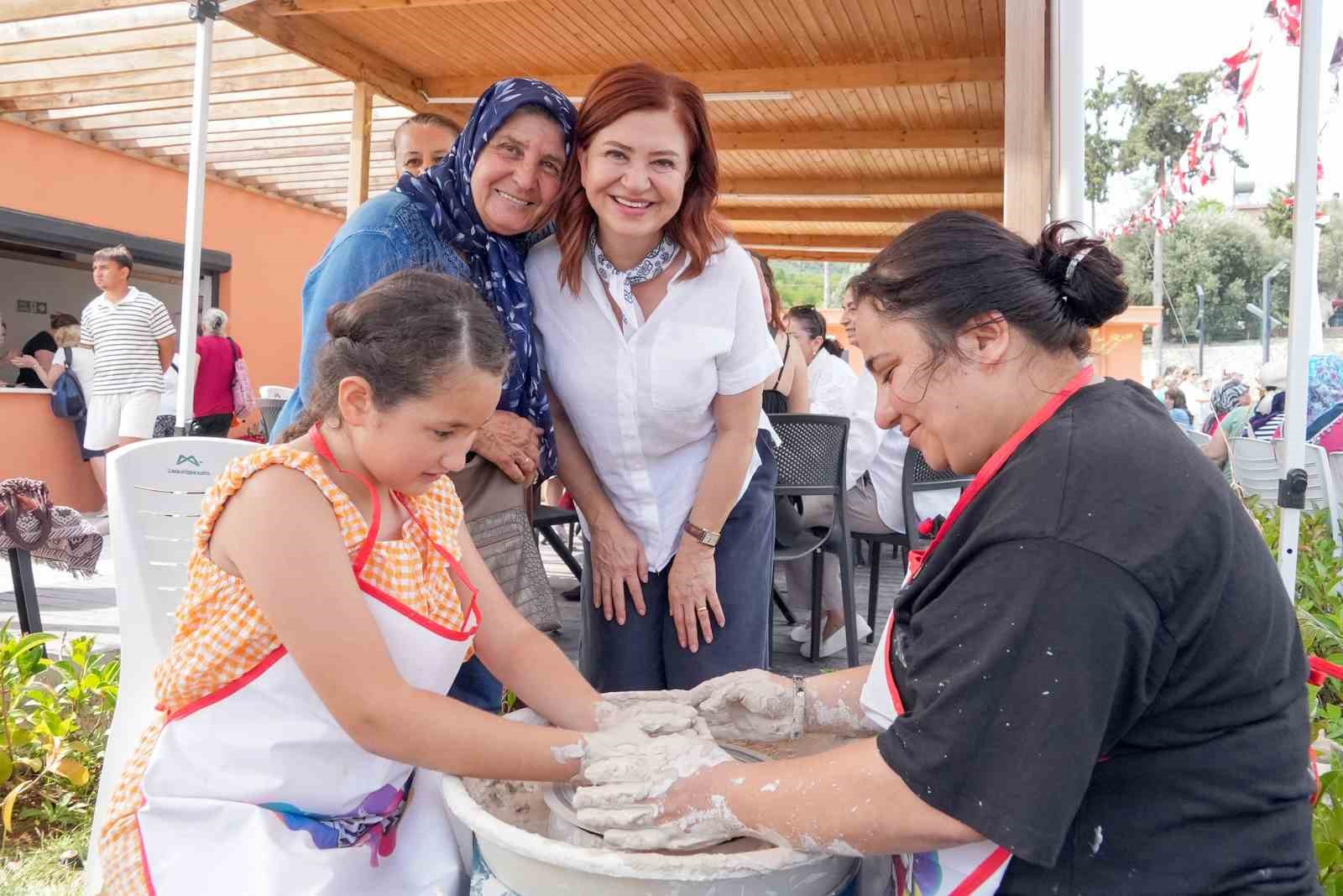 Mersin’de köy şenliği üretici kadınları buluşturdu