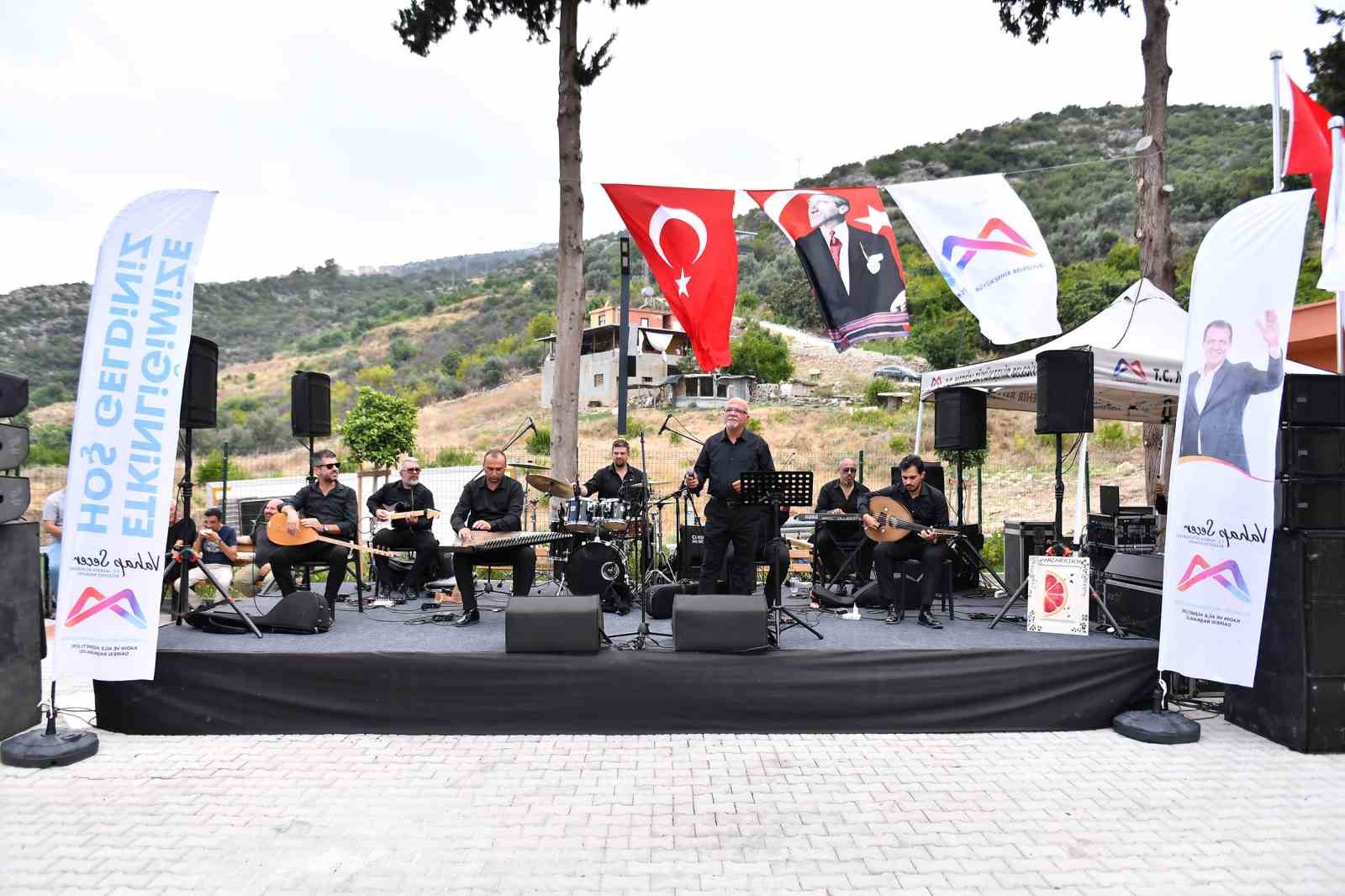 Mersin’de köy şenliği üretici kadınları buluşturdu