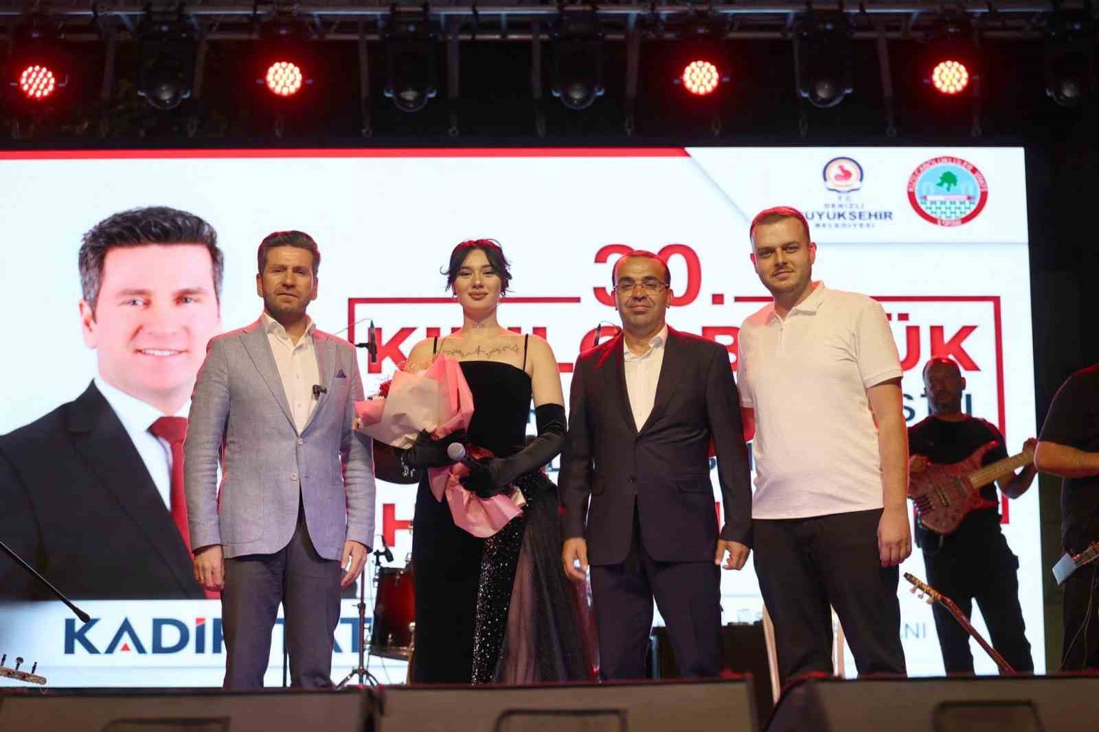 30. Kızılcabölük Kültür, Sanat, Tekstil ve Moda Festivali coşkuyla başladı