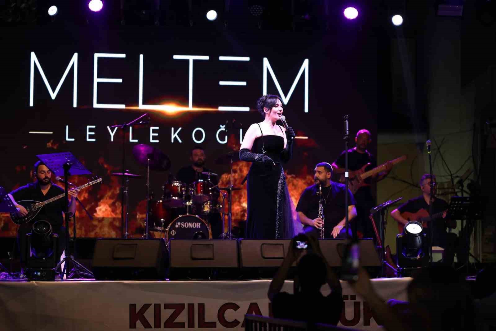 30. Kızılcabölük Kültür, Sanat, Tekstil ve Moda Festivali coşkuyla başladı