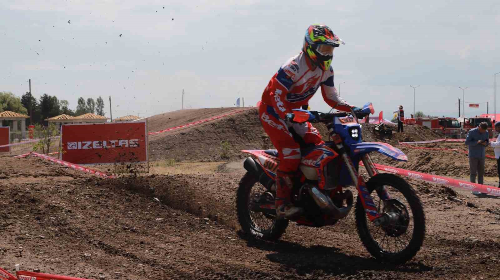 Türkiye SKIL Enduro ve ATV Şampiyonası heyecanı sıralama turlarıyla başladı