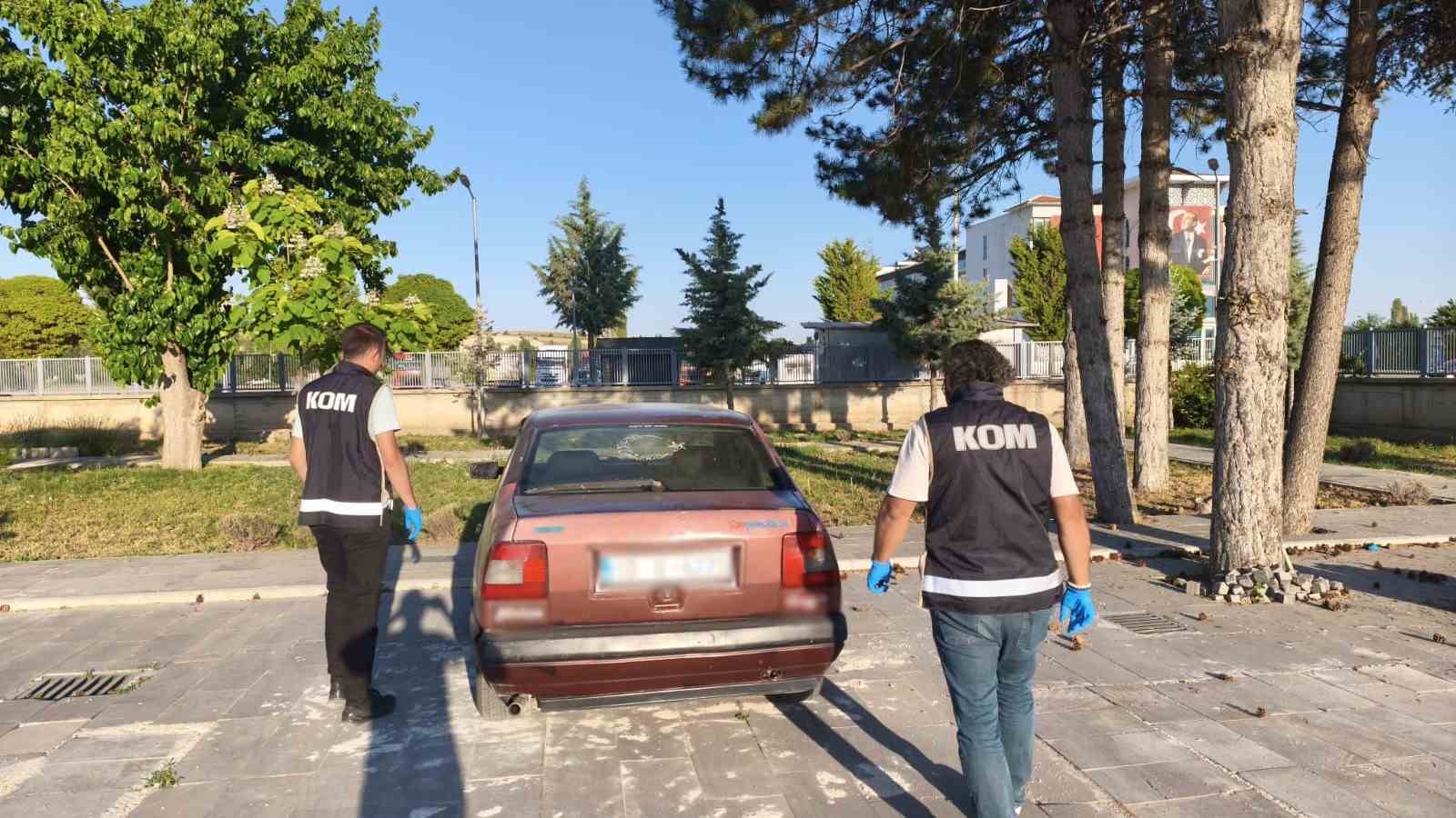 Durdurulan araçta 70 adet kaçak tabanca bulundu