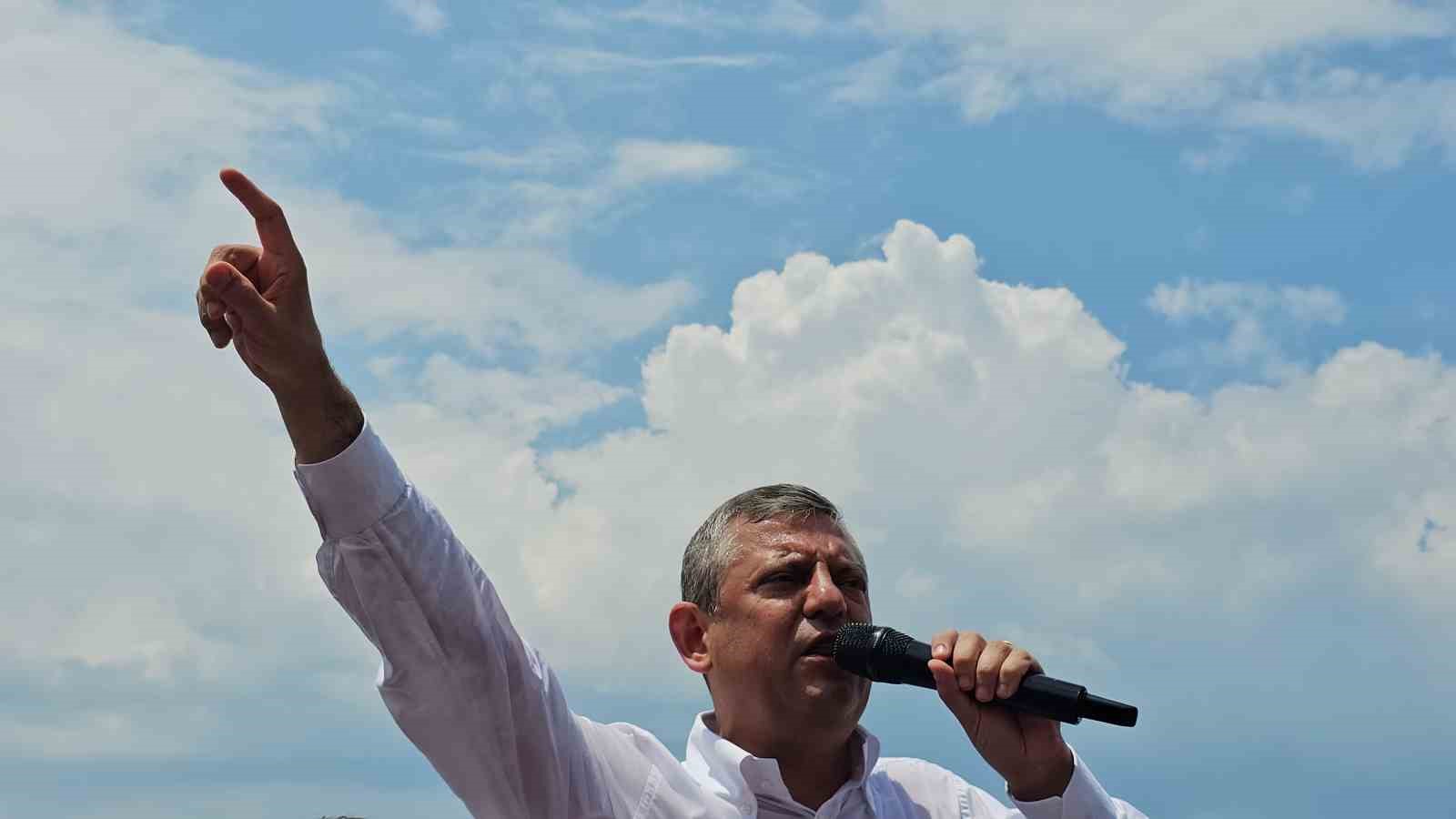 Özel: 