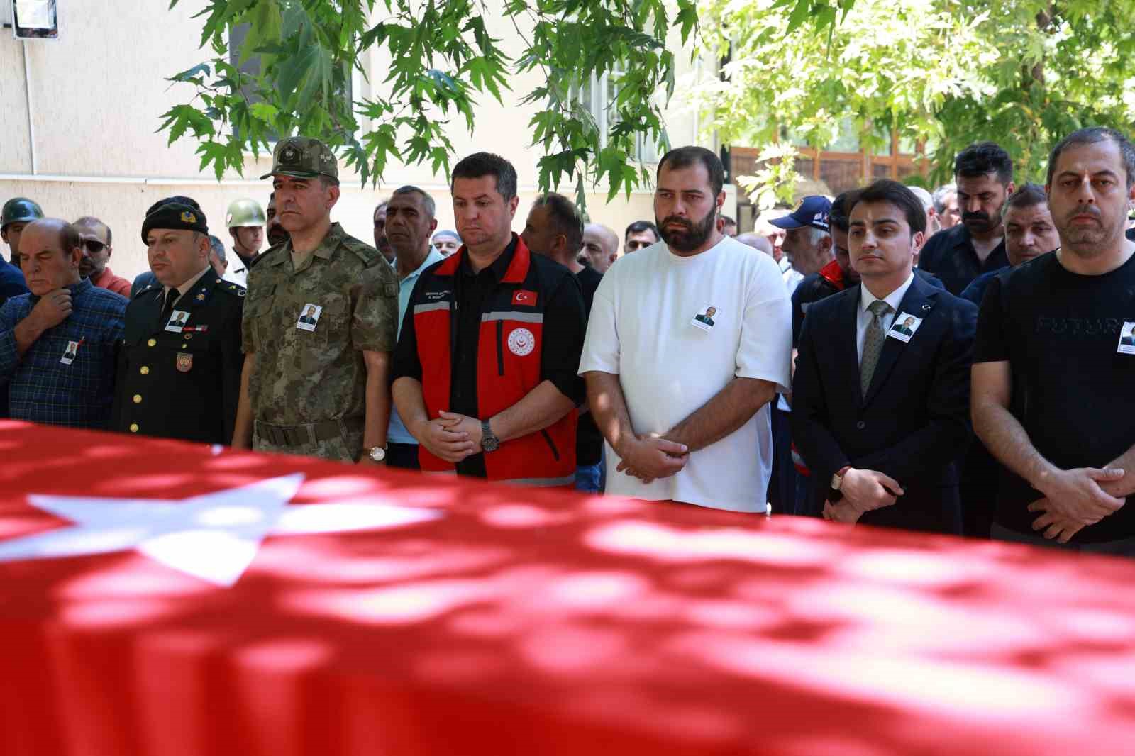 Kıbrıs Gazisi Adnan Coşkun son yolculuğuna uğurlandı