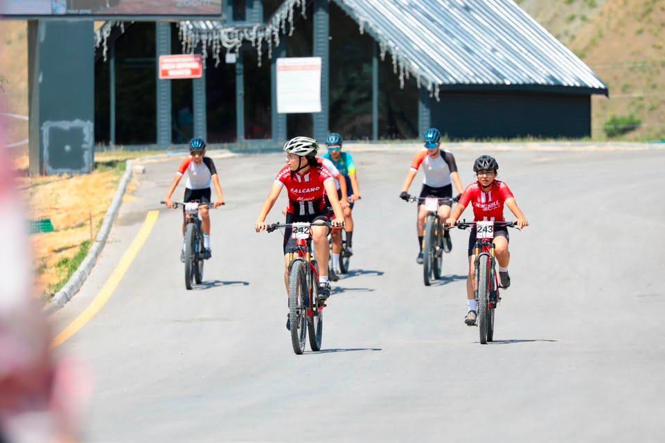 Pedallar Ergan için döndü