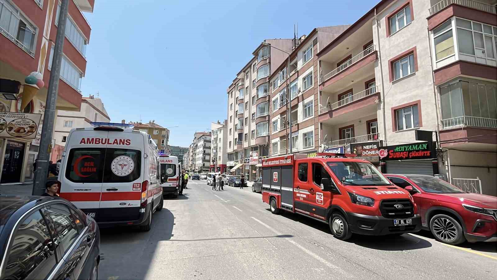 Niğde’de nişanlı çiftin ’ayrılık’ kavgası kanlı bitti: 1 kişi yaralandı