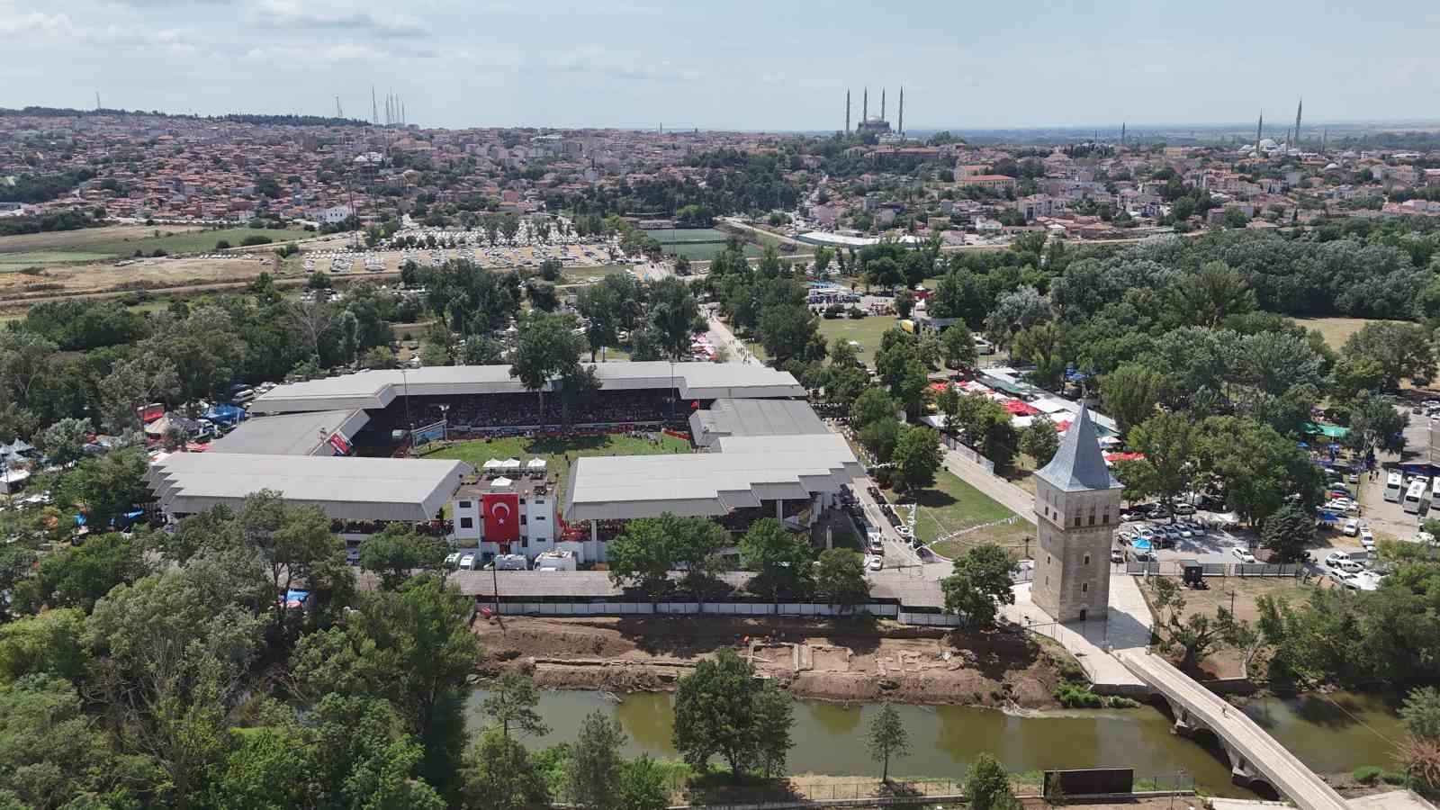 Ufuk Özünlü: "Bu geleneği geleceğe taşımak zorundayız"