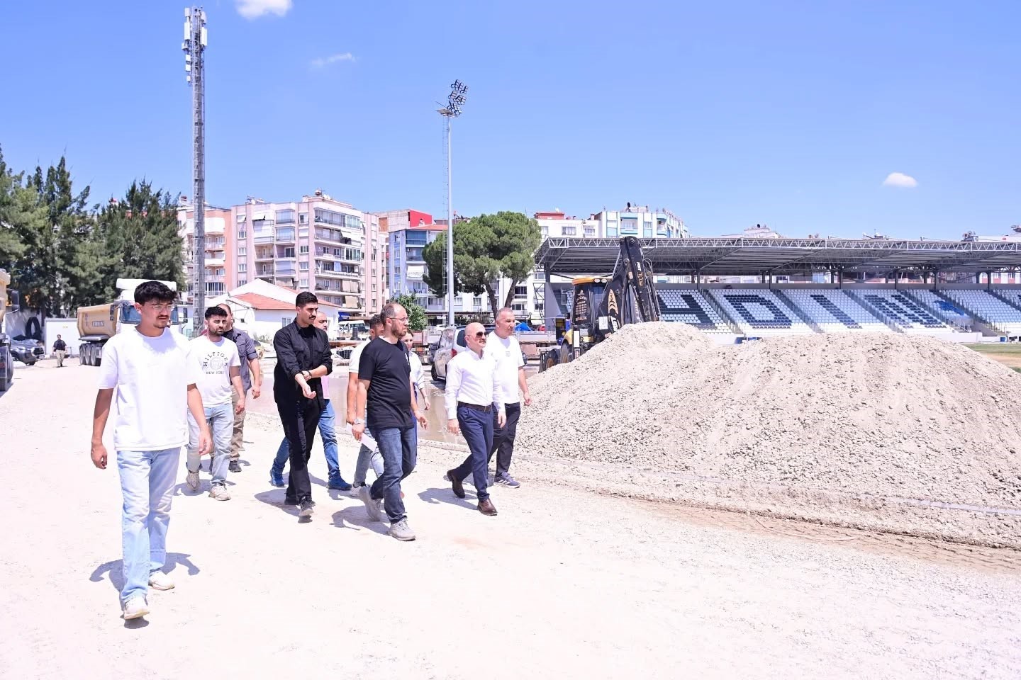 Aydın’da 6 bin kişilik Adnan Menderes Stadyumu’nun yapımı sürüyor