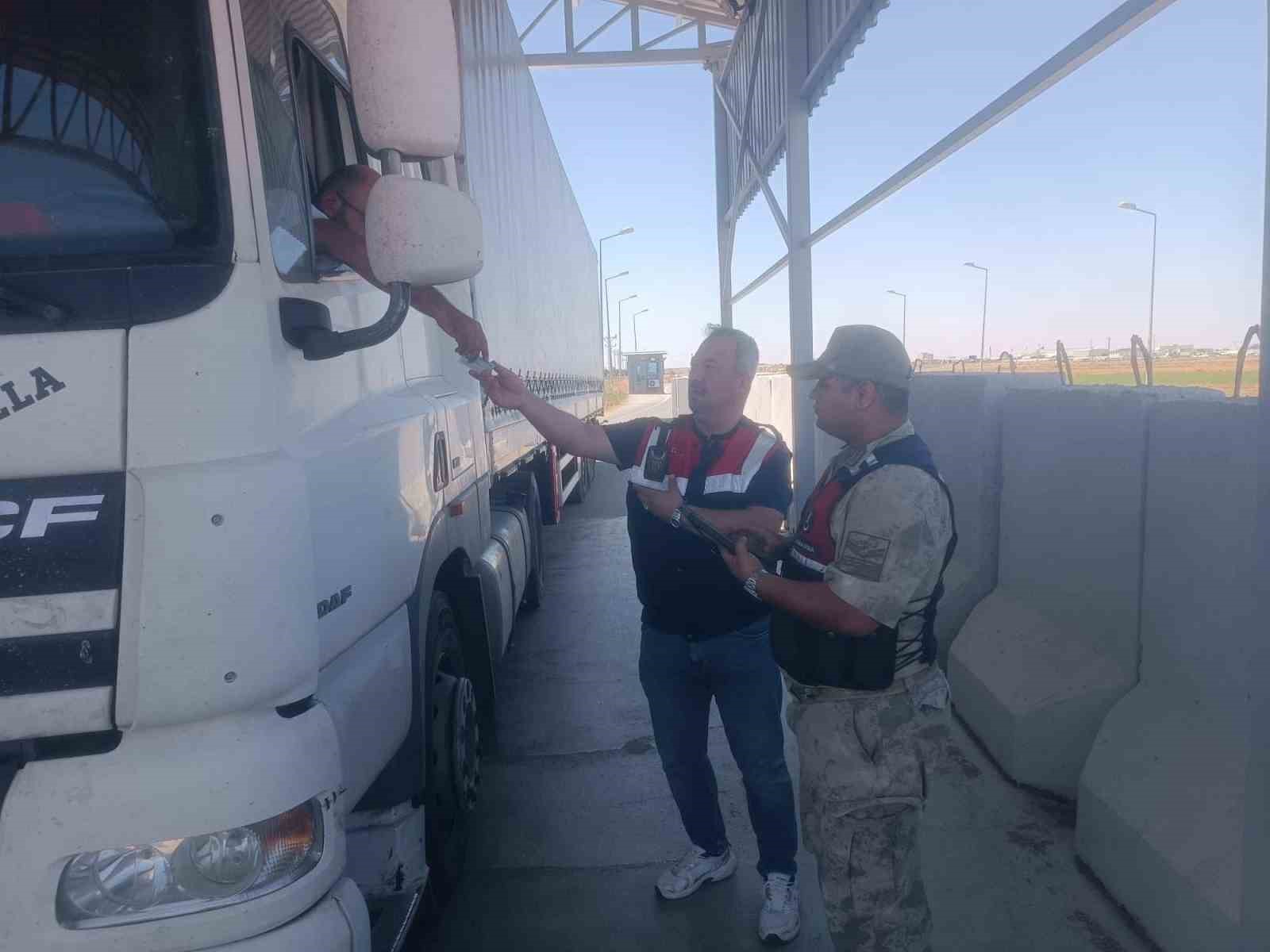 Kilis’te jandarmadan 7/24 denetim: Suç ve suçlulara geçit yok