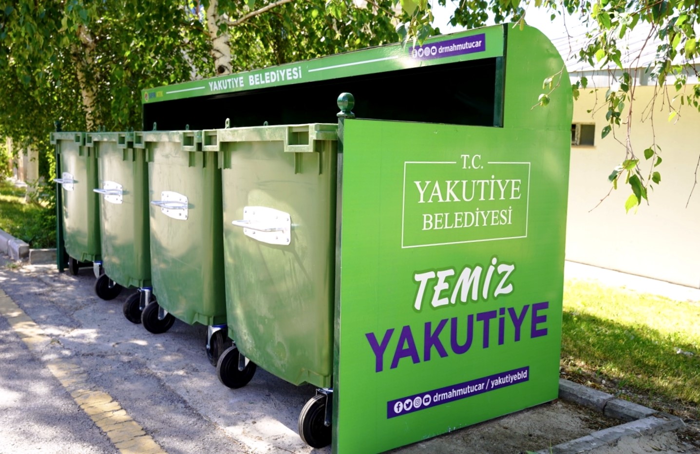 Yakutiye Belediyesi’nden estetik ve çevre dostu yeni çöp konteyner sistemi