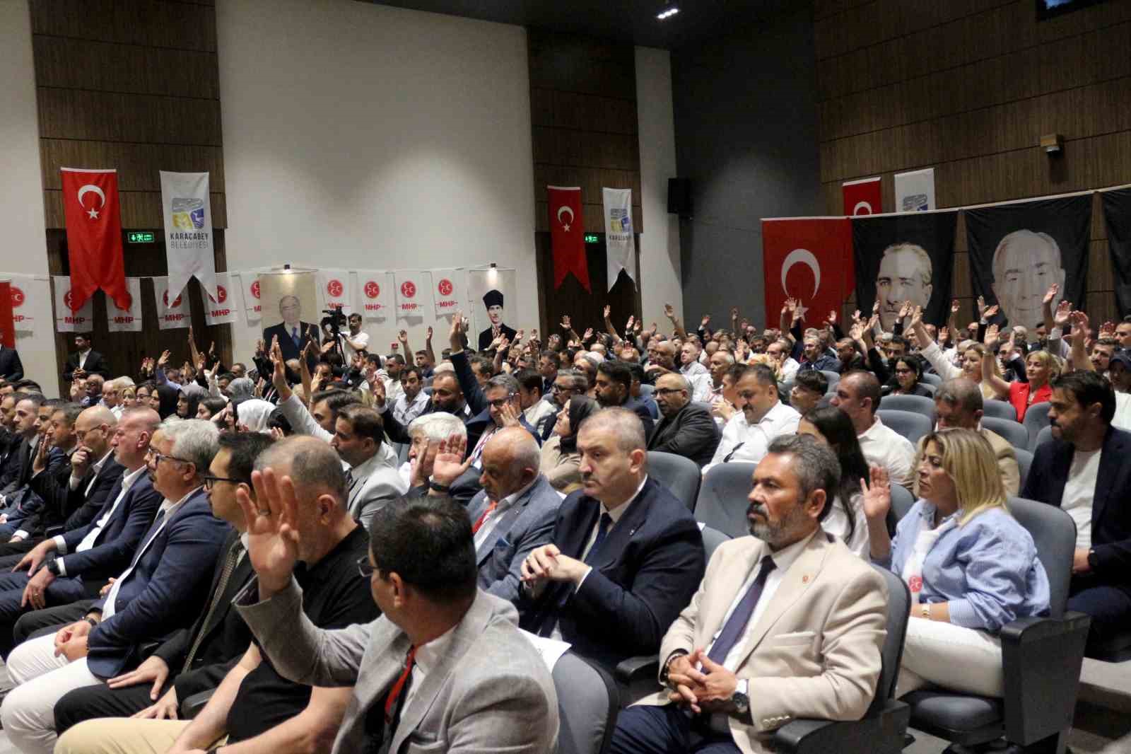 MHP Karacabey’de Mehmet Mahken güven tazeledi