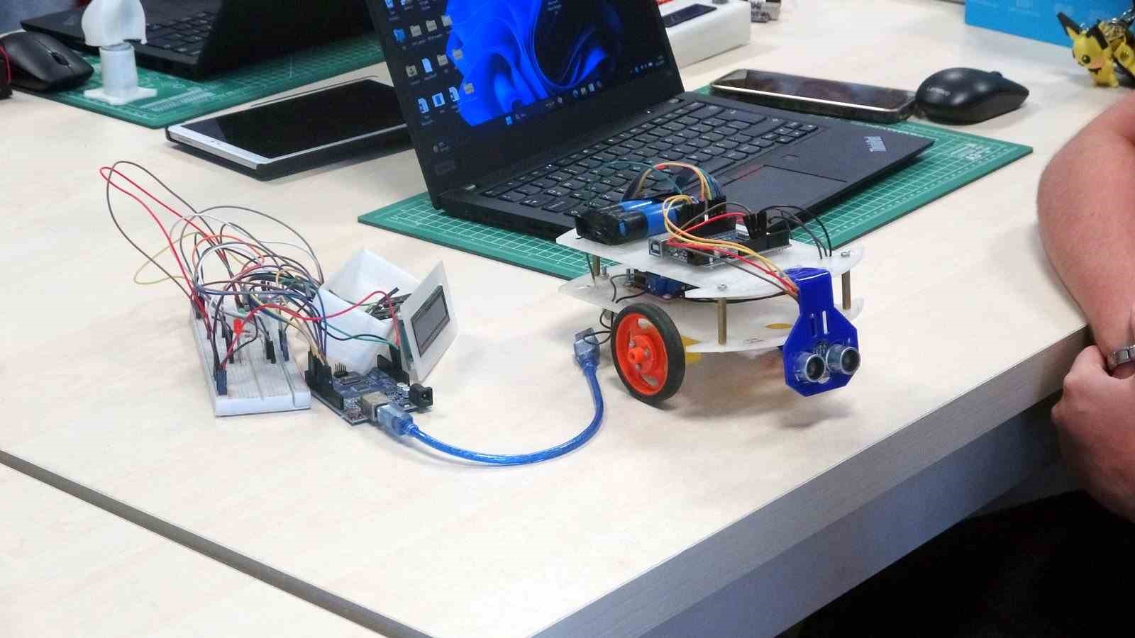 Menteşe Çocuk Bilim Parkı’nda yıl sonu robotik şenliği
