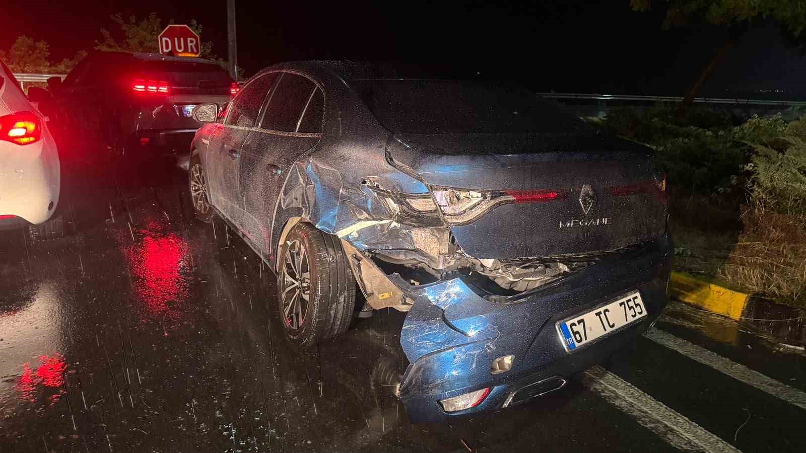 Alaplı Akçakoca yolunda kaza;5 yaralı