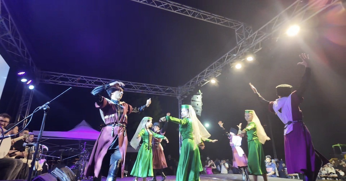 Düzce’de Çerkes gecesi yoğun ilgi gördü