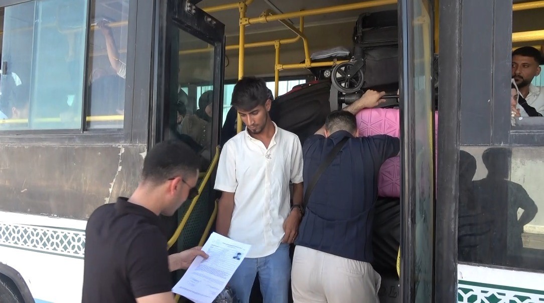 Öncüpınar’da Suriyelilerin dönüşü yoğunluk oluşturuyor