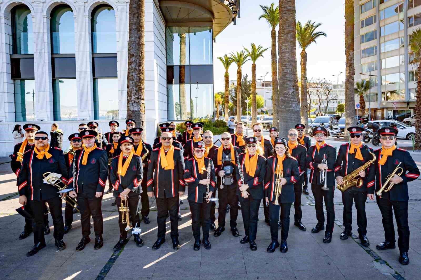 İzmir’in tarihine 83 yıldır 