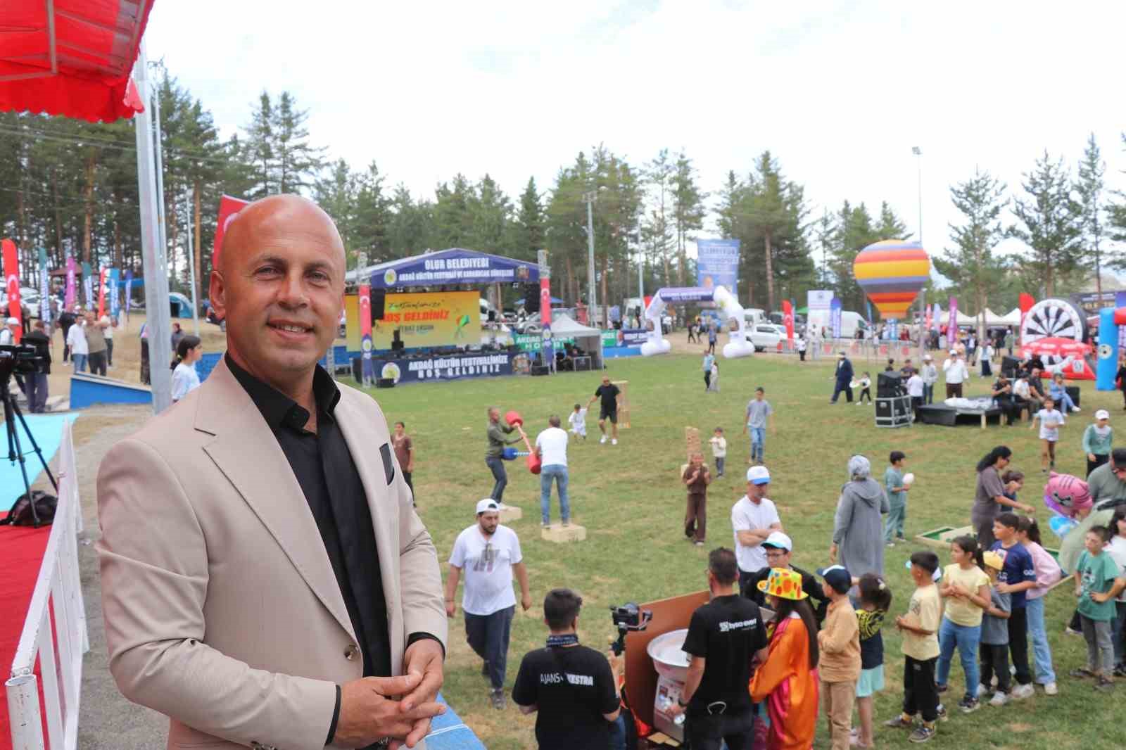 Olur Akdağ Festivali büyük coşkuyla başladı, çocuklar doyasıya eğlendi