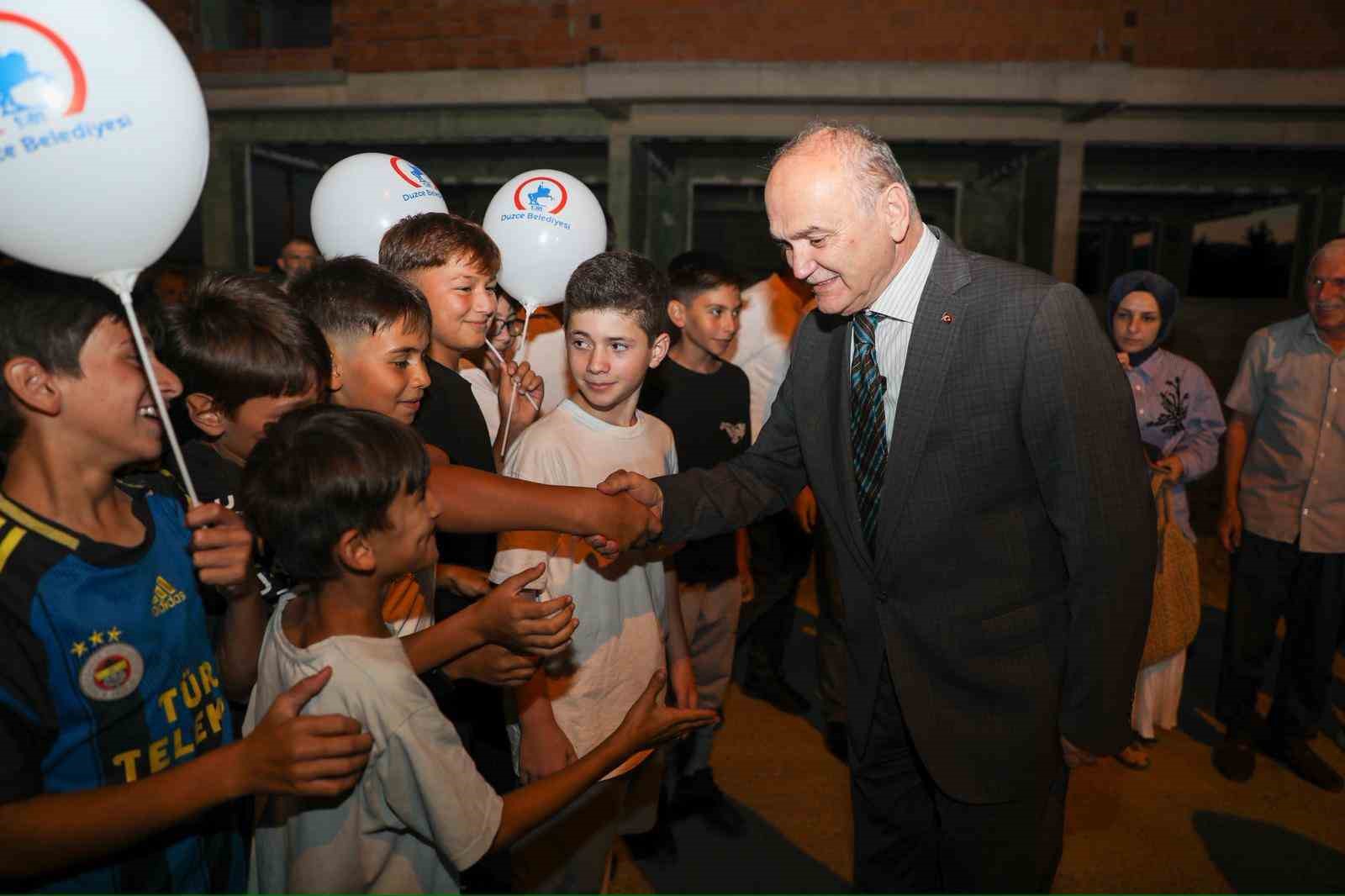Düzce’ye 500 milyon liralık asfalt serilecek