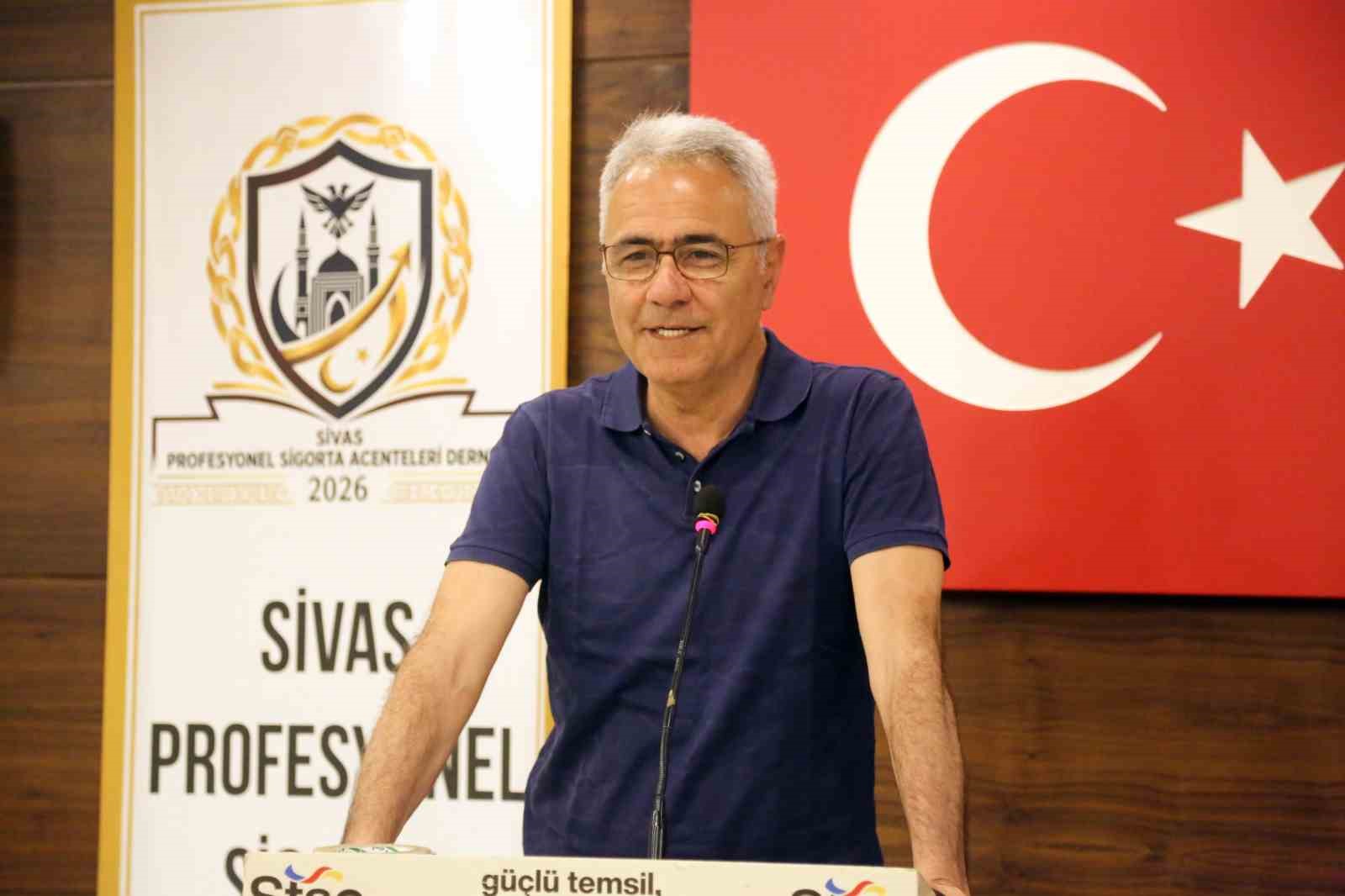 Sigorta ecantelerinin talep ve şikayetleri masaya yatarıldı