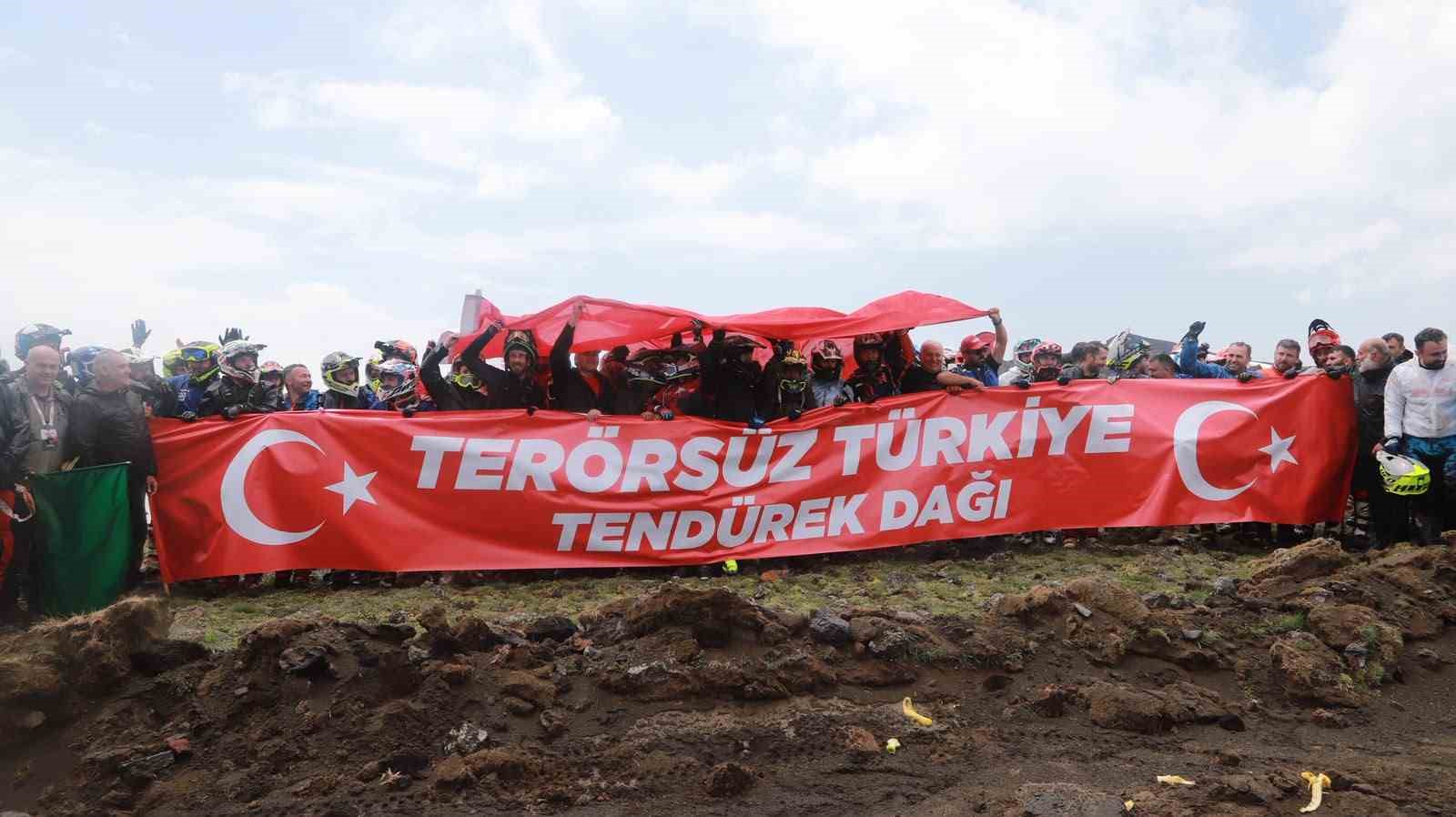 Enduro şampiyonasının finali Tendürek’te 
