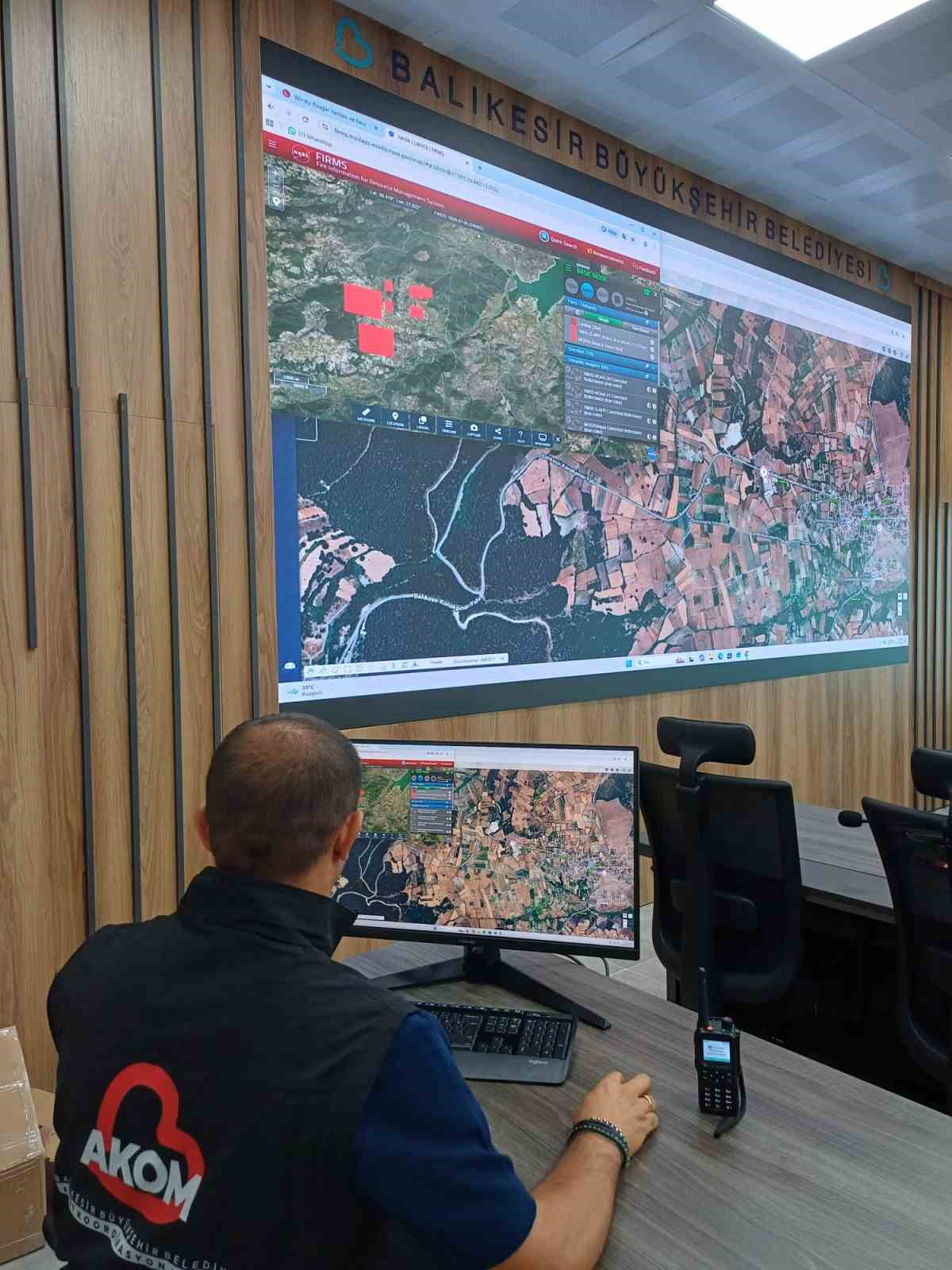 Balıkesir’de üç ayrı noktada yangın