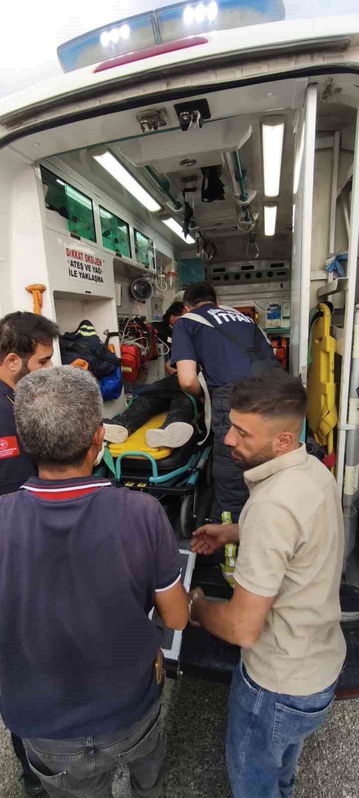 Siirt’te otomobil takla attı: 1’i ağır 3 yaralı