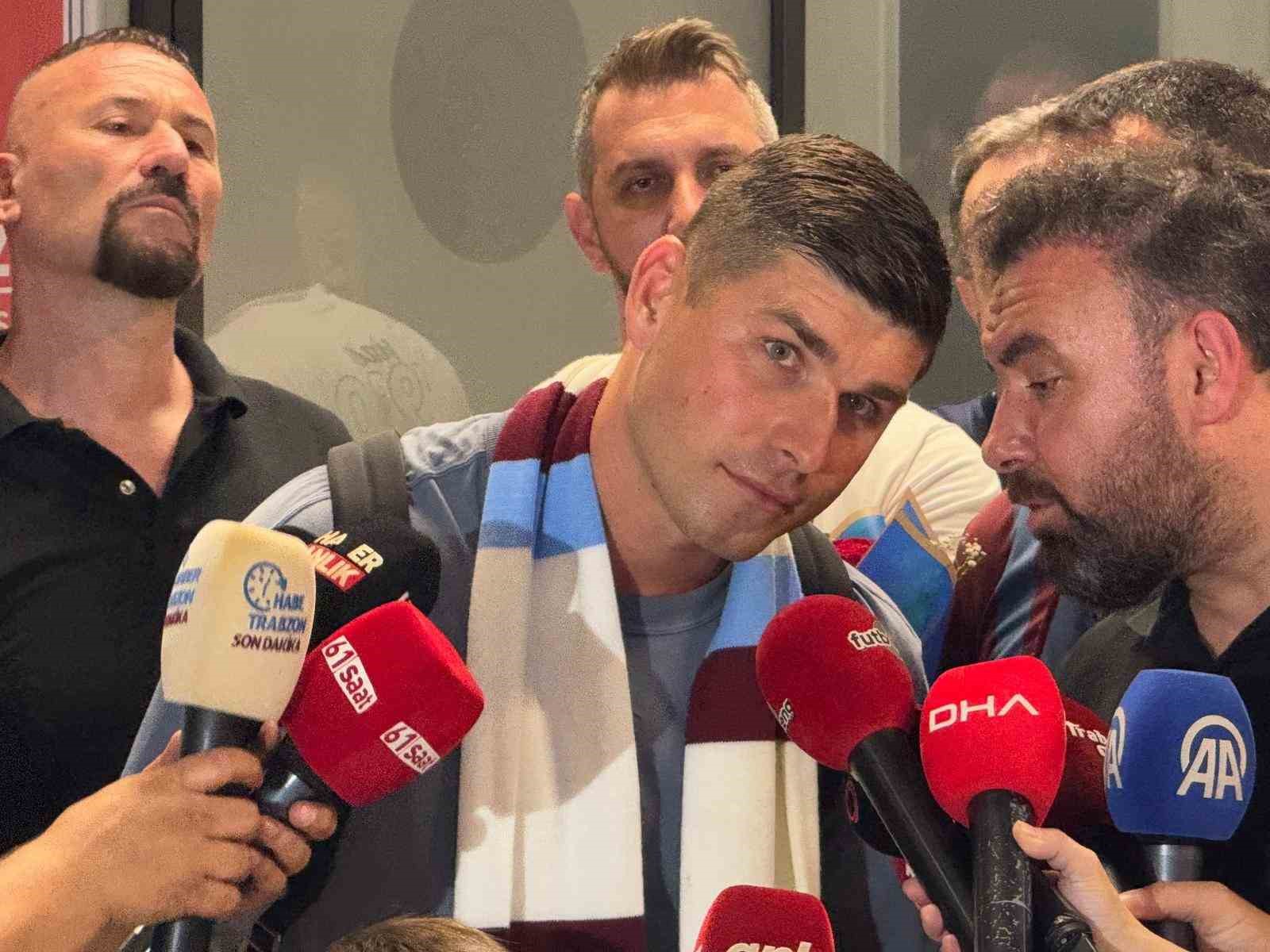 Trabzonspor’un yeni transferi Malinovskyi, Trabzon’da