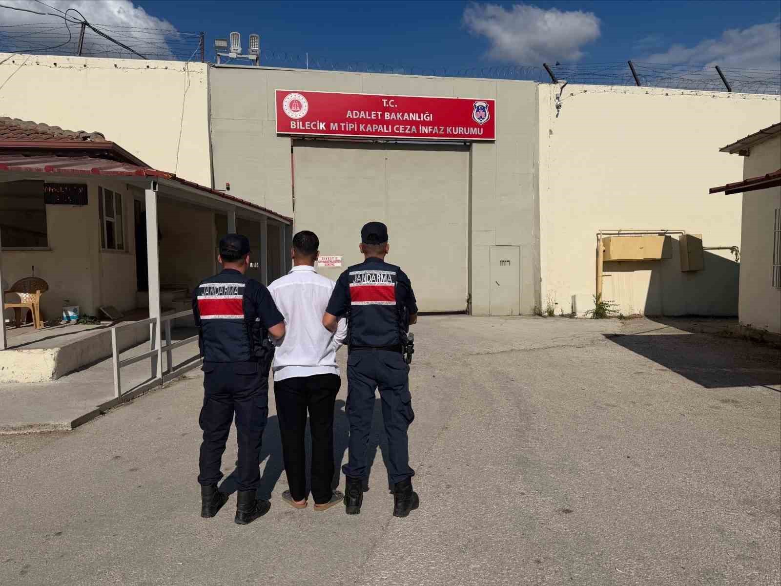 Bilecik’te 3 yıl 9 ay hapis cezası bulunan şahıs yakalandı