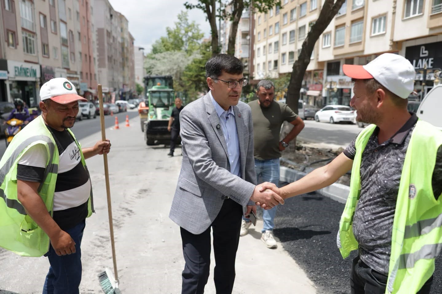 Kütahya Meydan Kavşağı’nda yeni trafik düzeni hayata geçti