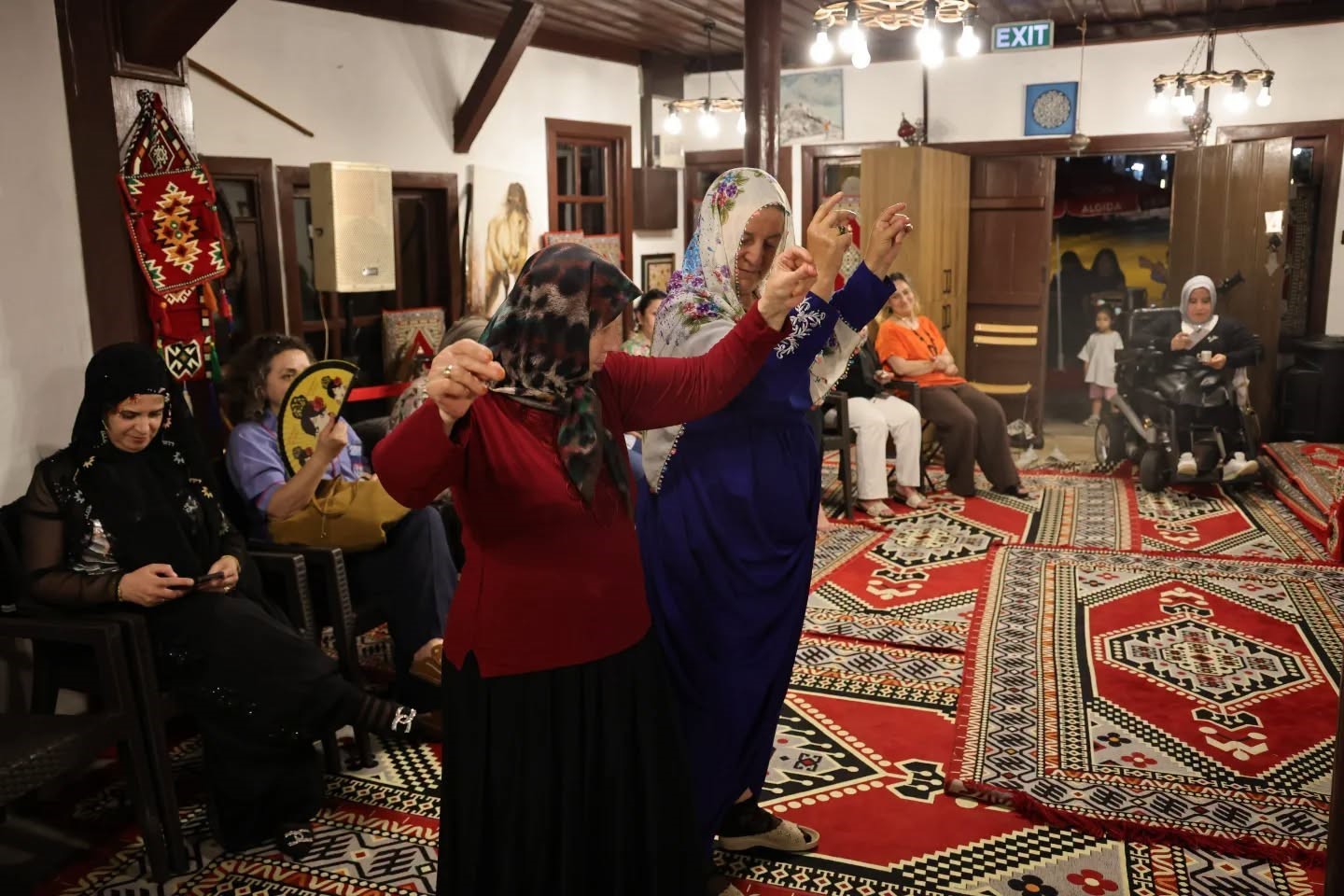 Kütahya’da şalvar ve örgü etkinliğiyle gelenekler yaşatıldı