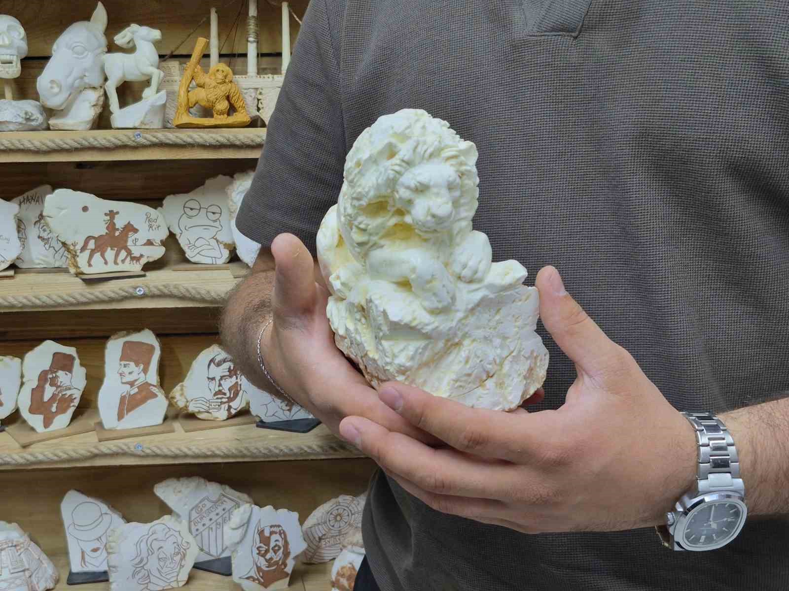 Genç lületaşı sanatçısından Kültür ve Turizm Bakanlığı’na çağrı