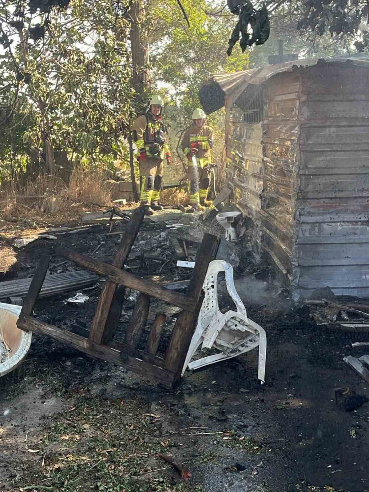 Antakya’da tandırcı alevlere teslim oldu