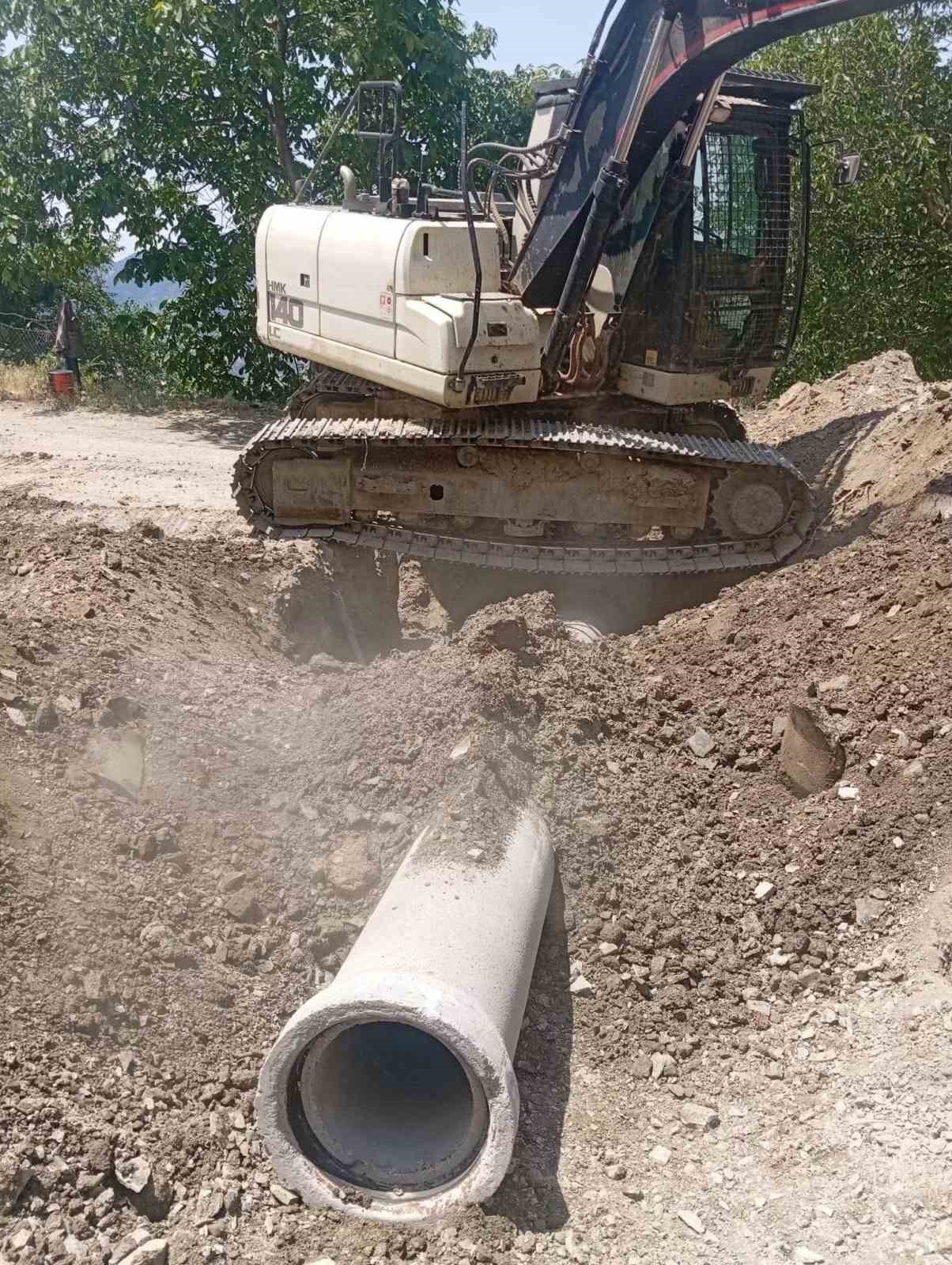 Saimbeyli’de altyapı güçlendirildi, tarımsal üretim güvenceye alındı