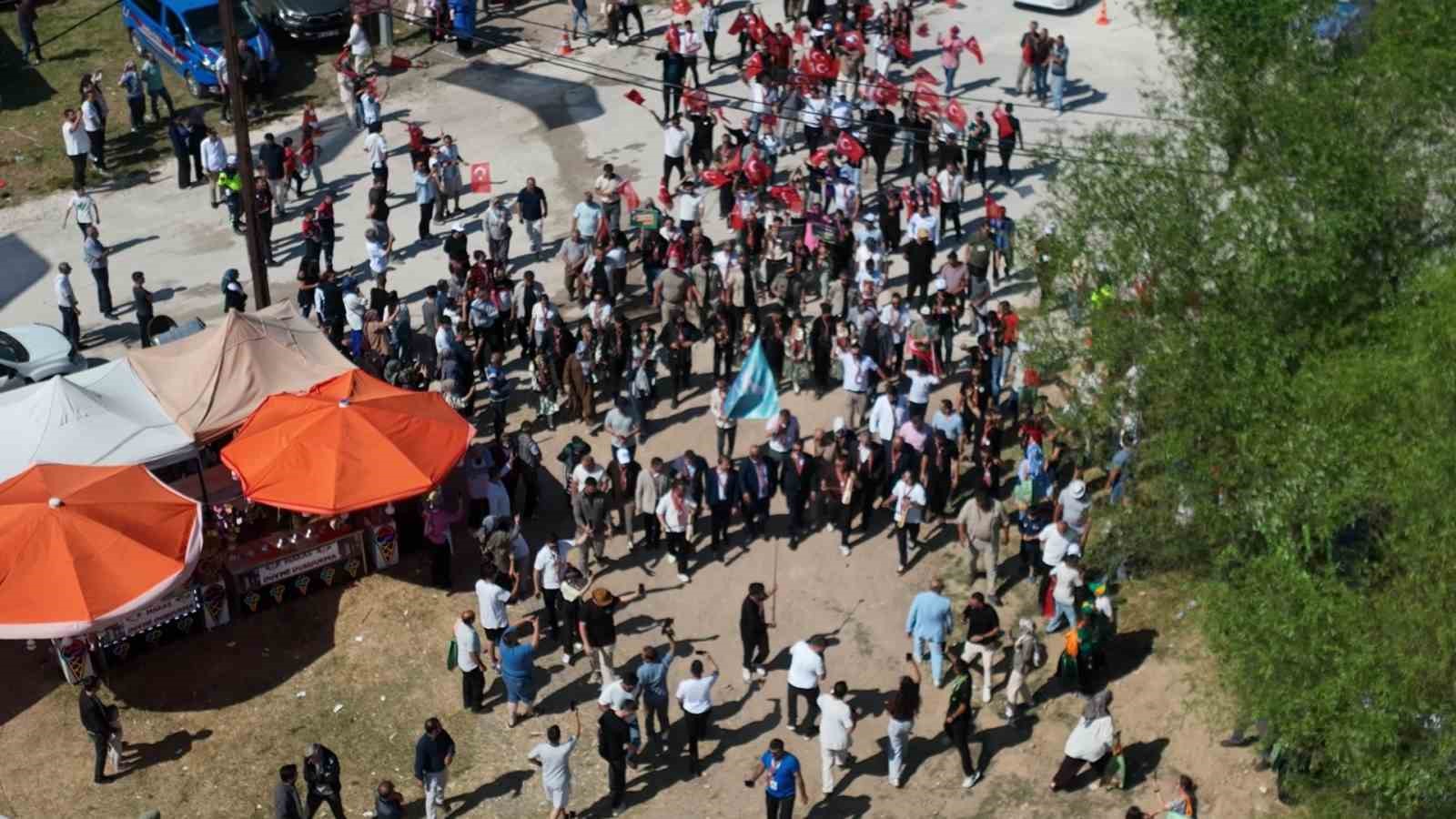 30 bin Giresunlu Bursa’da buluştu, 3 gün 3 gece horon coşkusunu doyasıya yaşadı