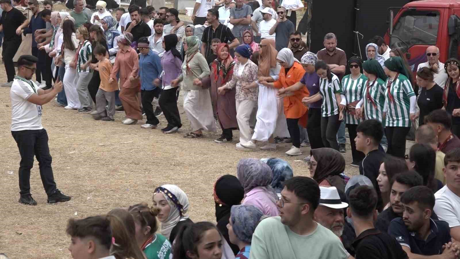 30 bin Giresunlu Bursa’da buluştu, 3 gün 3 gece horon coşkusunu doyasıya yaşadı