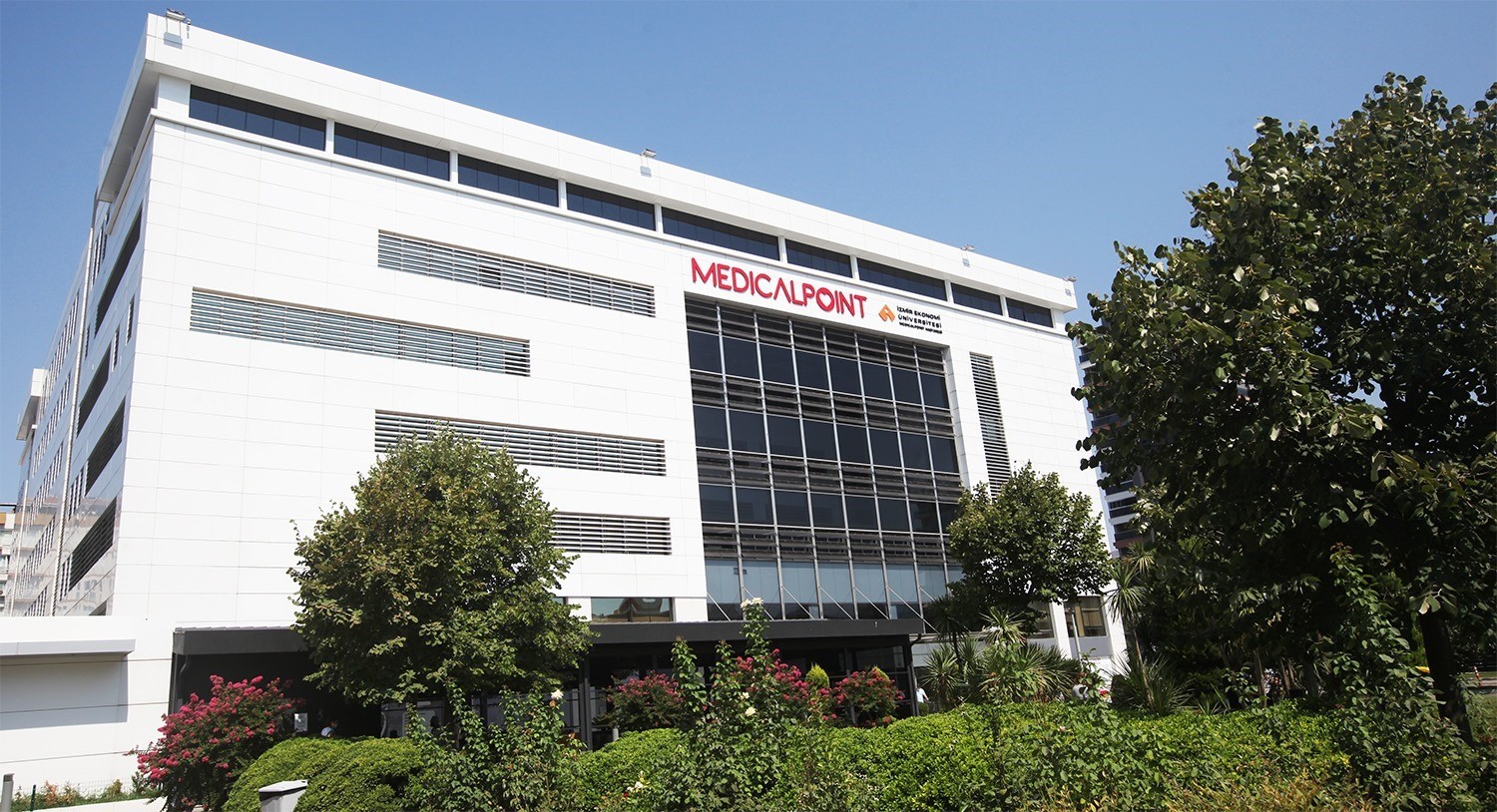 Medical Point Hastanesi’nde bir ayda 19 hastaya umut olundu